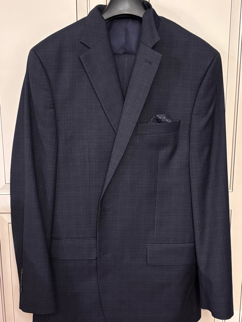 Men’s TALLIA Dark Navy Two-Button Textured Blazer with Pocket Square